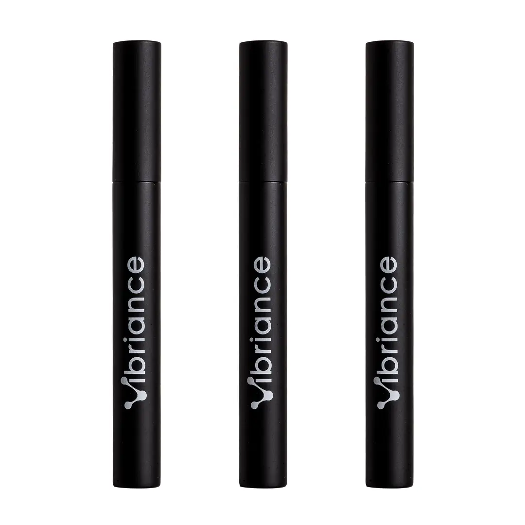 Volumizing Mascara - Image 11